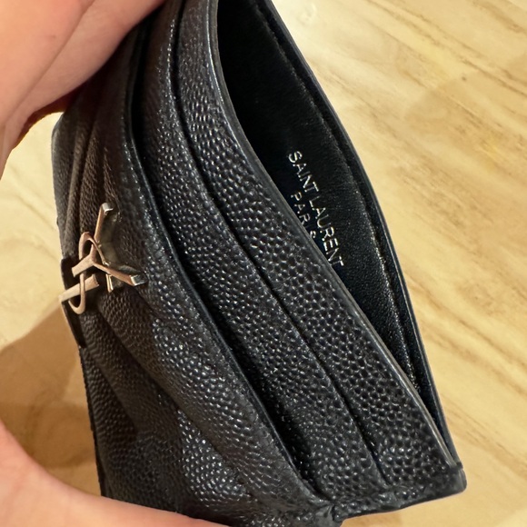 Saint Laurent Cassandre Matelasse Card Case in Lambskin - Picture 7 of 7